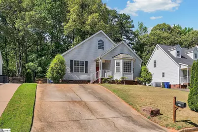 1028 Summit Drive, Greenville, SC 29609 - Photo 2