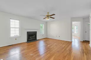 1028 Summit Dr, Greenville, SC 29609 - Photo 12