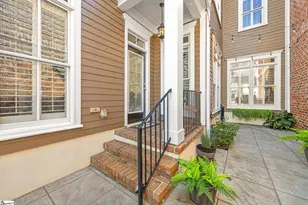 9 Rivoli Ln, Greenville, SC 29615 - Photo 4