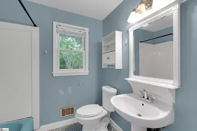 611 Cherokee Drive, Greenville, SC 29615 - Photo 8