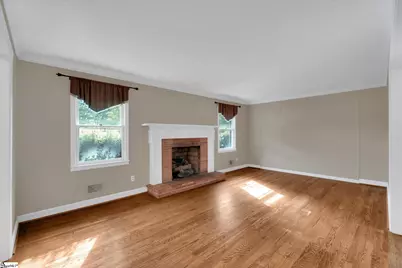 611 Cherokee Drive, Greenville, SC 29615 - Photo 2