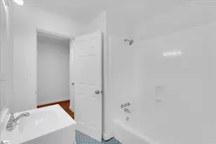 611 Cherokee Dr, Greenville, SC 29615 - Photo 10