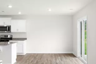 2122 Pierett Cir, Woodruff, SC 29388 - Photo 10