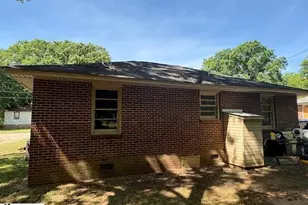 3315 Berry Ln, Anderson, SC 29624 - Photo 4
