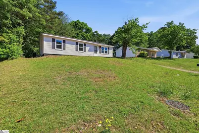388 Vanderbilt Road, Spartanburg, SC 29301 - Photo 2
