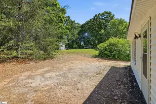 388 Vanderbilt Rd, Spartanburg, SC 29301 - Photo 30