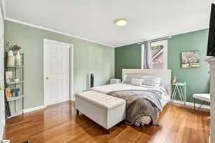 24 Hale St, Greenville, SC 29605 - Photo 12