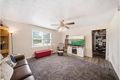 116 Winston Way, Easley, SC 29640 - Photo 4