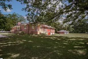 1005 Gordon St, Anderson, SC 29626 - Photo 8