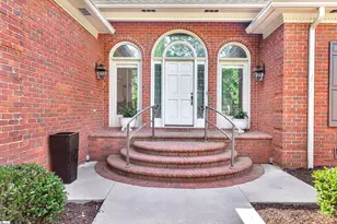 1002 Thornehill Dr, Anderson, SC 29621 - Photo 2