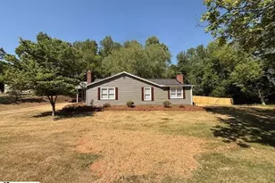 653 Enoree Rd, Travelers Rest, SC 29690 - Photo 12