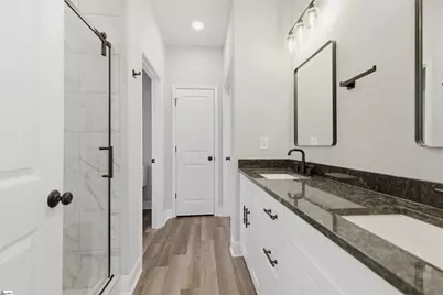 401 Grand Harbor Boulevard, Ninety Six, SC 29666 - Photo 6