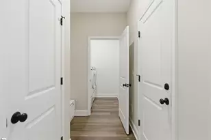 401 Grand Harbor Blvd, Ninety Six, SC 29666 - Photo 12