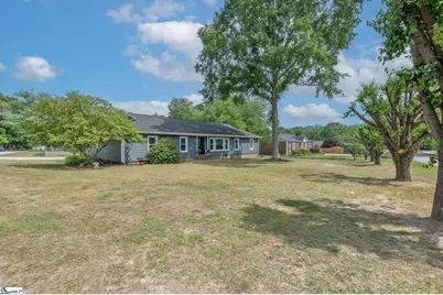 504 Cunningham Road, Taylors, SC 29687 - Photo 1