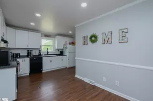504 Cunningham Rd, Taylors, SC 29687 - Photo 16