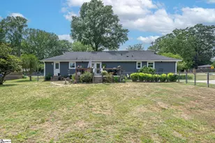 504 Cunningham Rd, Taylors, SC 29687 - Photo 32
