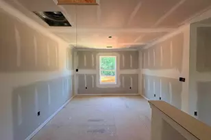 1293 N Hwy 101, Greer, SC 29651 - Photo 10