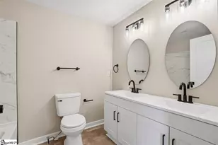 402 Elm St, Gaffney, SC 29340 - Photo 26