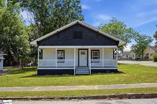 402 Elm St, Gaffney, SC 29340 - Photo 2