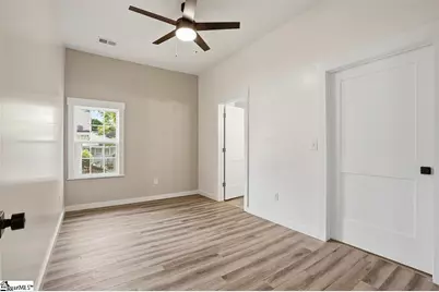 402 Elm Street, Gaffney, SC 29340 - Photo 24