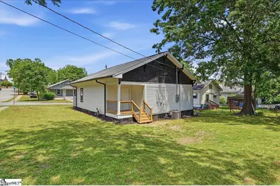 402 Elm Street, Gaffney, SC 29340 - Photo 26