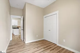 402 Elm St, Gaffney, SC 29340 - Photo 18