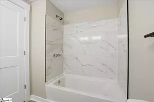 402 Elm St, Gaffney, SC 29340 - Photo 20