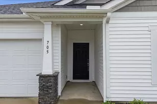 705 Parry Ct, Woodruff, SC 29388 - Photo 4