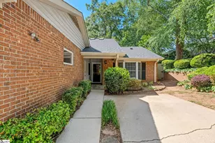 327 Mockingbird Hill Ln, Greenville, SC 29605 - Photo 4