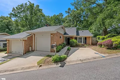 327 Mockingbird Hill Lane, Greenville, SC 29605 - Photo 2