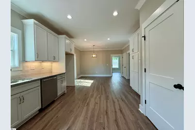 3 Lillians Lane, Greer, SC 29651 - Photo 8