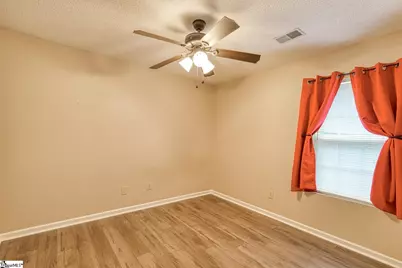 118 Oak Ridge Drive, Greenwood, SC 29649 - Photo 18