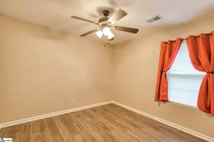 118 Oak Ridge Dr, Greenwood, SC 29649 - Photo 18