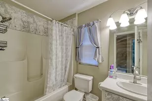 118 Oak Ridge Dr, Greenwood, SC 29649 - Photo 20