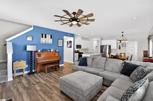126 Layken Dr, Fountain Inn, SC 29644 - Photo 8