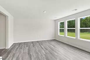 136 Lazzon Rd, Moore, SC 29369 - Photo 6