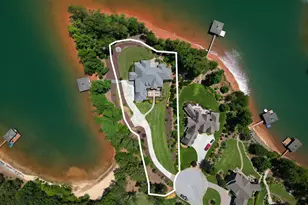 3021 Rock Point Dr, Seneca, SC 29672 - Photo 4