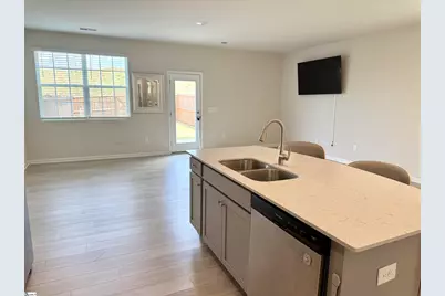270 E Compass Way, Easley, SC 29640 - Photo 10