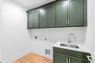 69 McNeil Ct, Greenville, SC 29609 - Photo 22