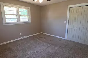 118 Sims Ln, Spartanburg, SC 29307 - Photo 14