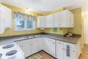 215 Lakeside Cir, Greenville, SC 29615 - Photo 18