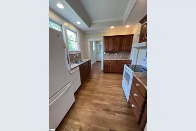 101 Ballenger Avenue, Greer, SC 29650 - Photo 6