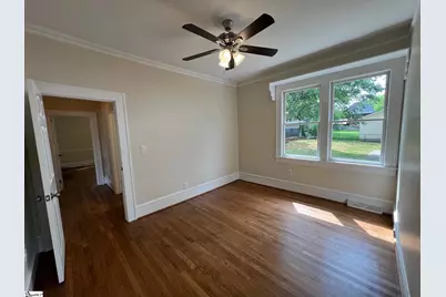 101 Ballenger Avenue, Greer, SC 29650 - Photo 2