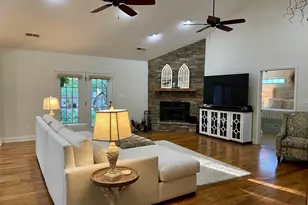 379 River Oak Rd, Inman, SC 29349 - Photo 4