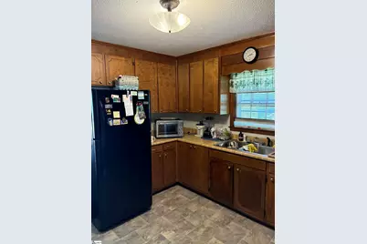 308 N Adair Street, Clinton, SC 29325 - Photo 4