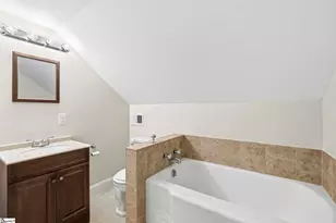 60 Long Forest Dr, Greenville, SC 29617 - Photo 24