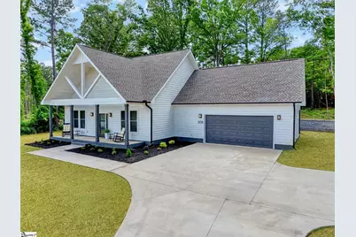 208 Pinehaven Street, Laurens, SC 29360 - Photo 44