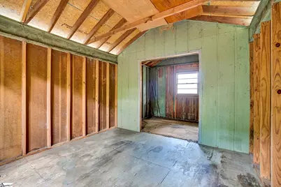 208 Pinehaven Street, Laurens, SC 29360 - Photo 44