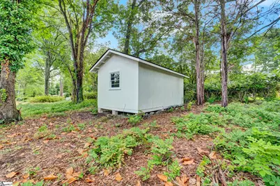 208 Pinehaven Street, Laurens, SC 29360 - Photo 44