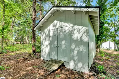 208 Pinehaven Street, Laurens, SC 29360 - Photo 46